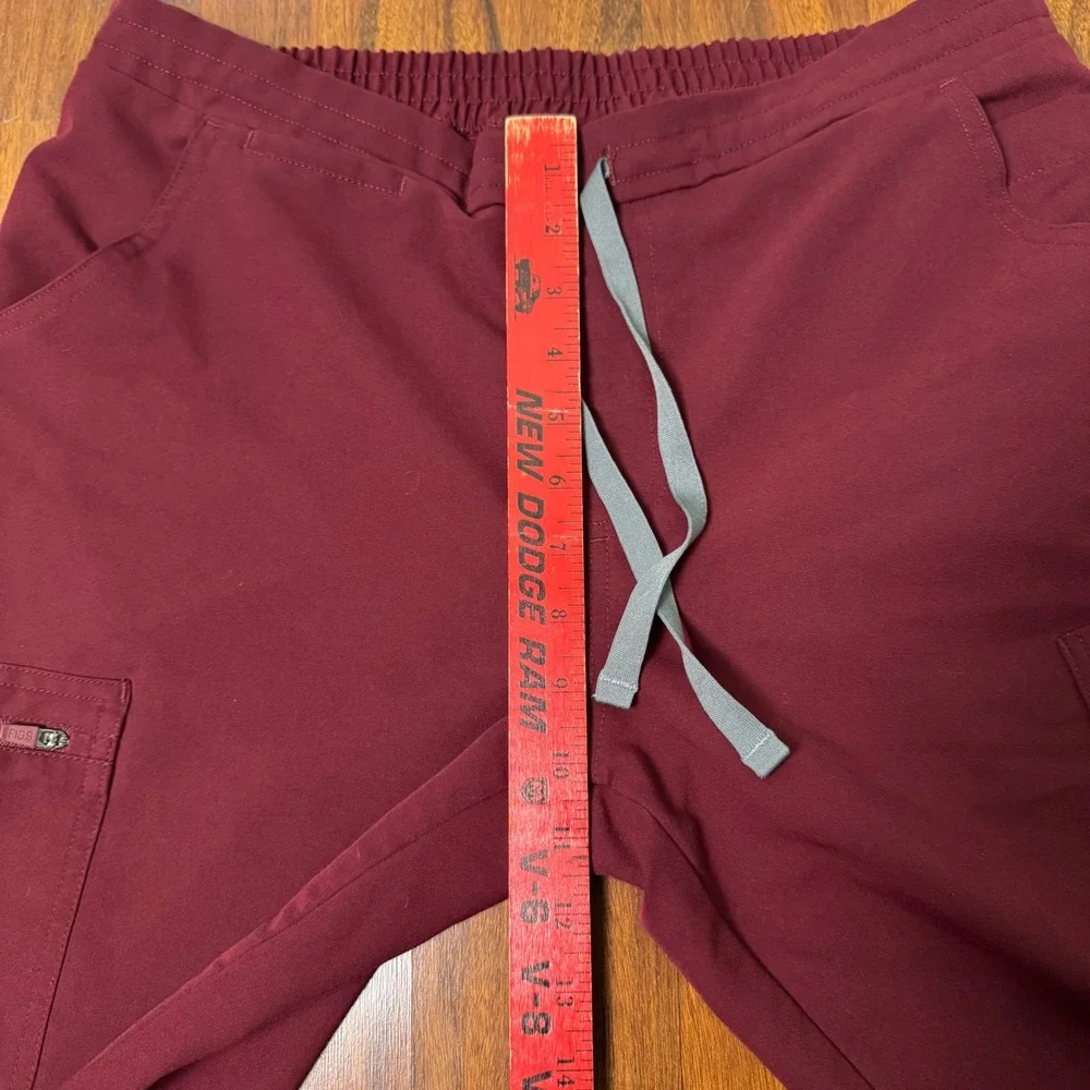 Figs High Waisted Yola Skinny Scrub Pants Burgundy Women's Size Medium